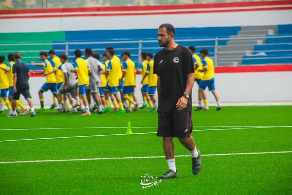 المديرالفني لمنتخب اليمن للناشئين يعلن القائمة النهائية المشاركة في كأس الخليج بالدوحة