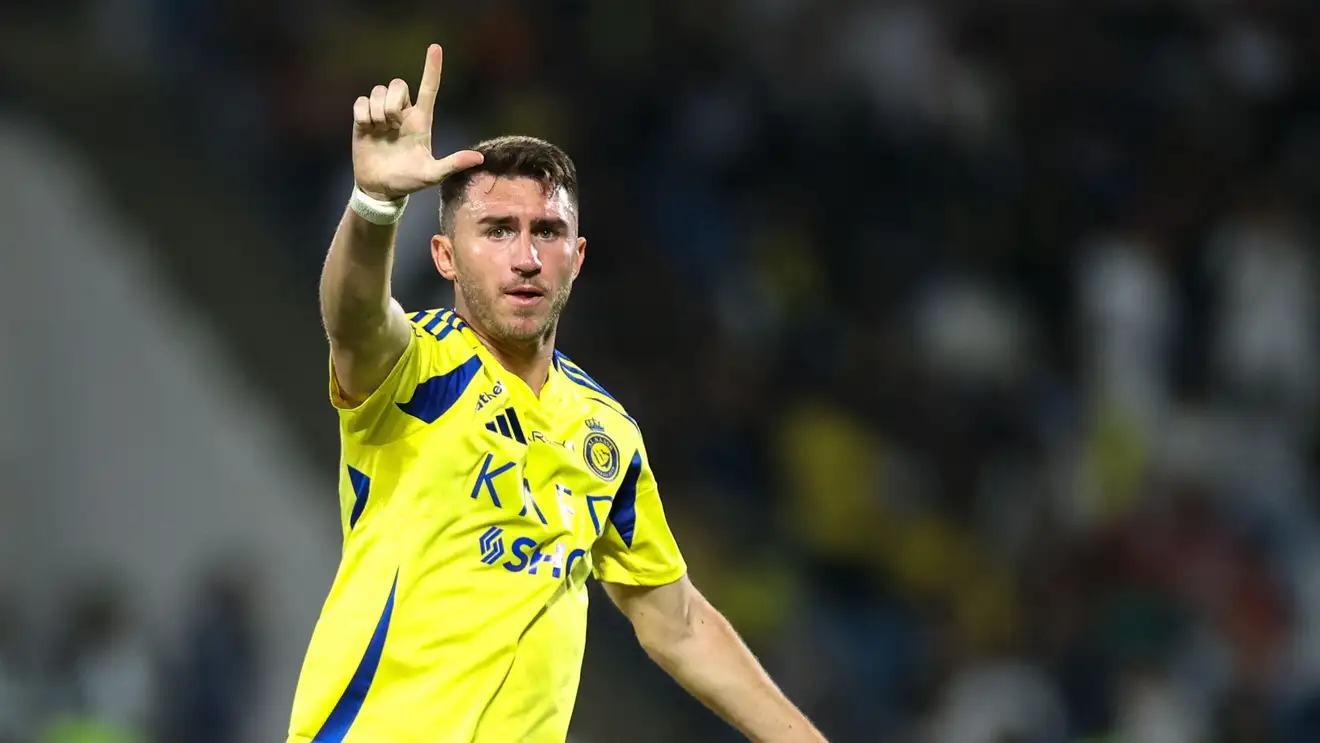 رسميًا: الفيفا يصدم النصر.. ويمنع انتقال لابورت لبيلباو