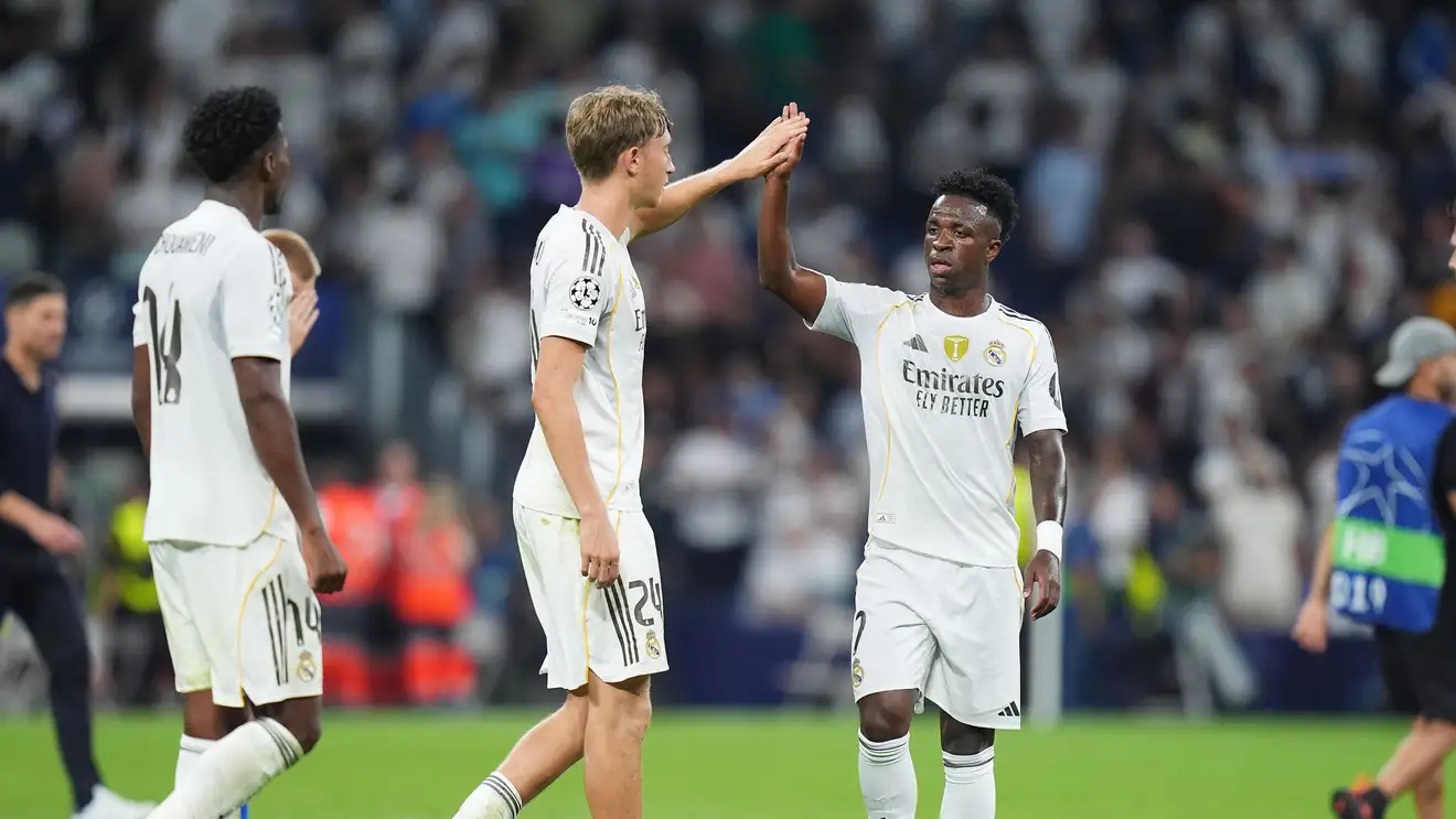 لاعب ريال مدريد السابق يحذر فينيسيوس من فلسفة ألونسو