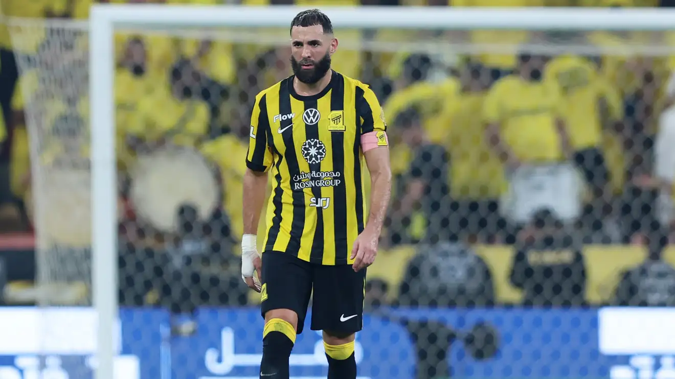 انفعالات بنزيما.. مؤشر سلبي جديد على موسم العميد