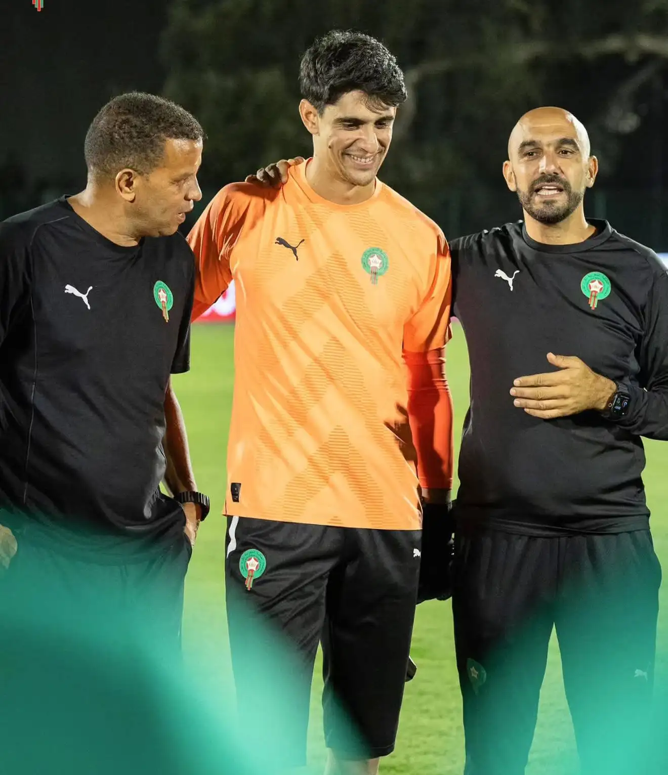 جو العائلة.. الركراكي يصر على حضور ثلاثي المغرب المصاب