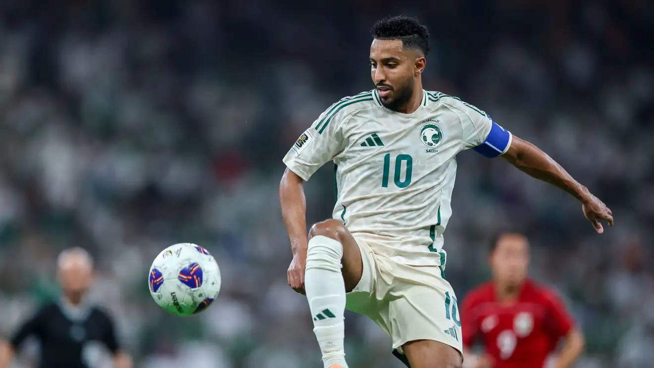 سالم الدوسري.. بطل مونديال 2022 يتحول إلى شبح في تصفيات 2026