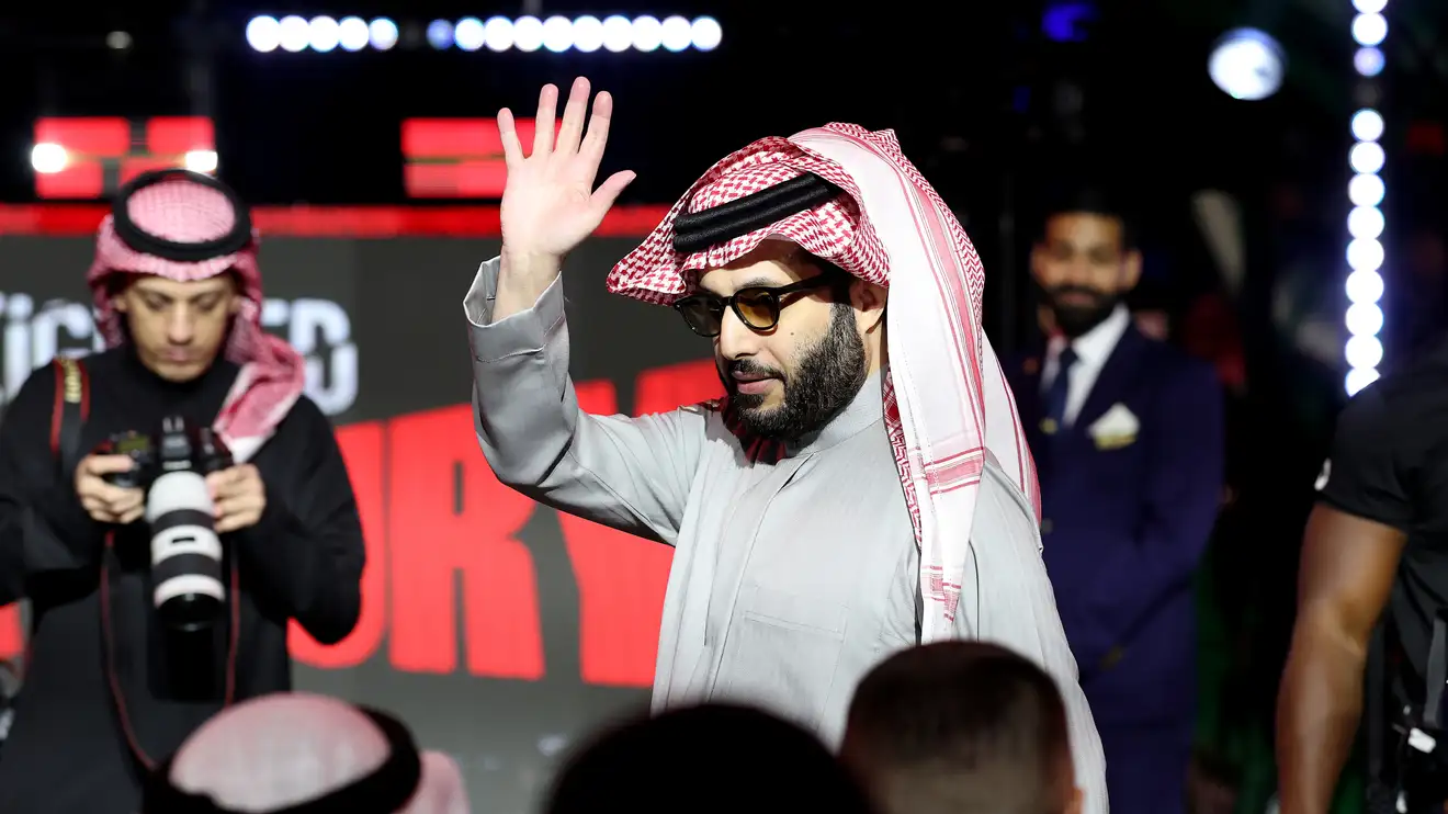 مانشستر يونايتد يعلق على كلمات السعودي تركي آل الشيخ