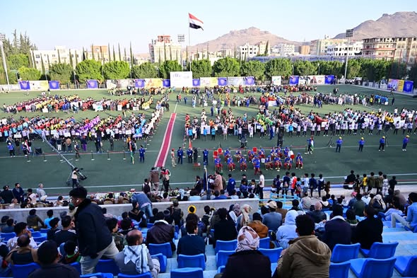 برعاية ودعم ربان الرياضة أمين جمعان ..مشاركة قياسية وحفل افتتاح تاريخي لملتقى وحدة صنعاء الشتوي السابع للالعاب الرياضية