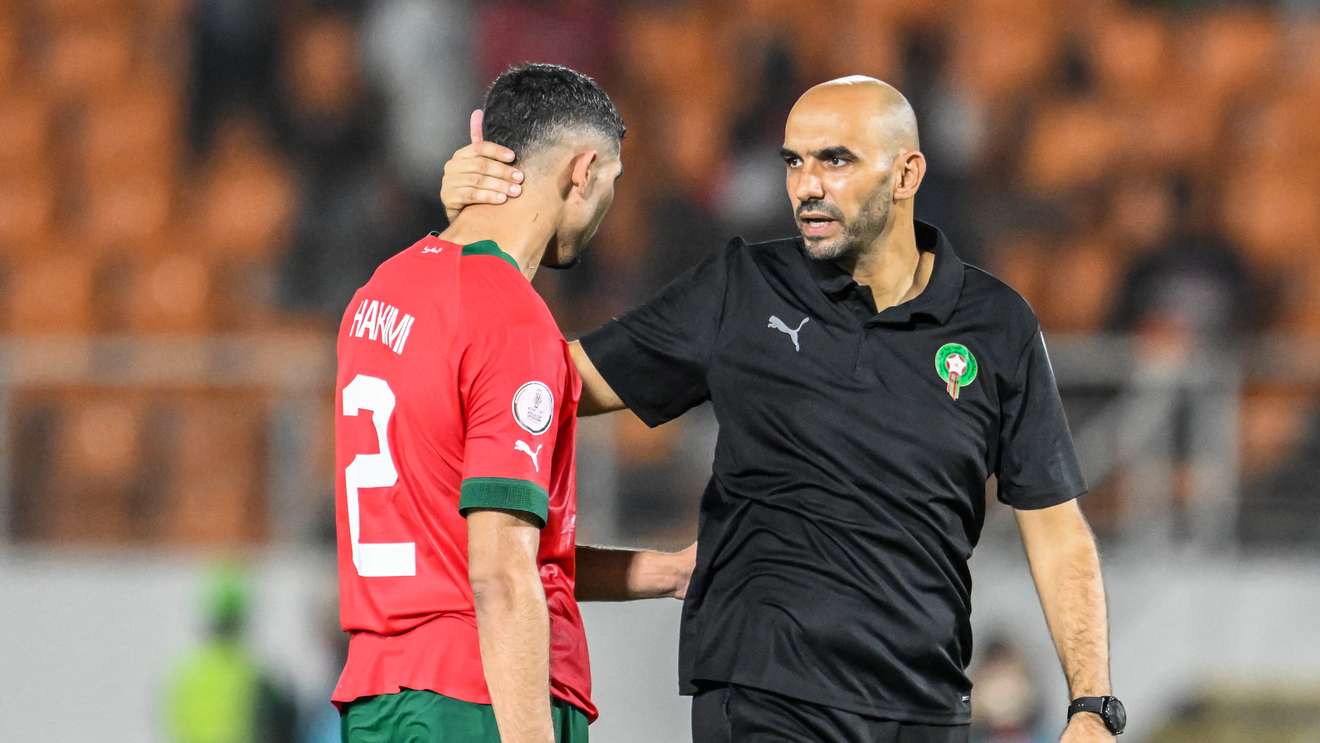 مدرب المنتخب المغربي يُفعّل خطة الطوارئ بعد إصابة حكيمي