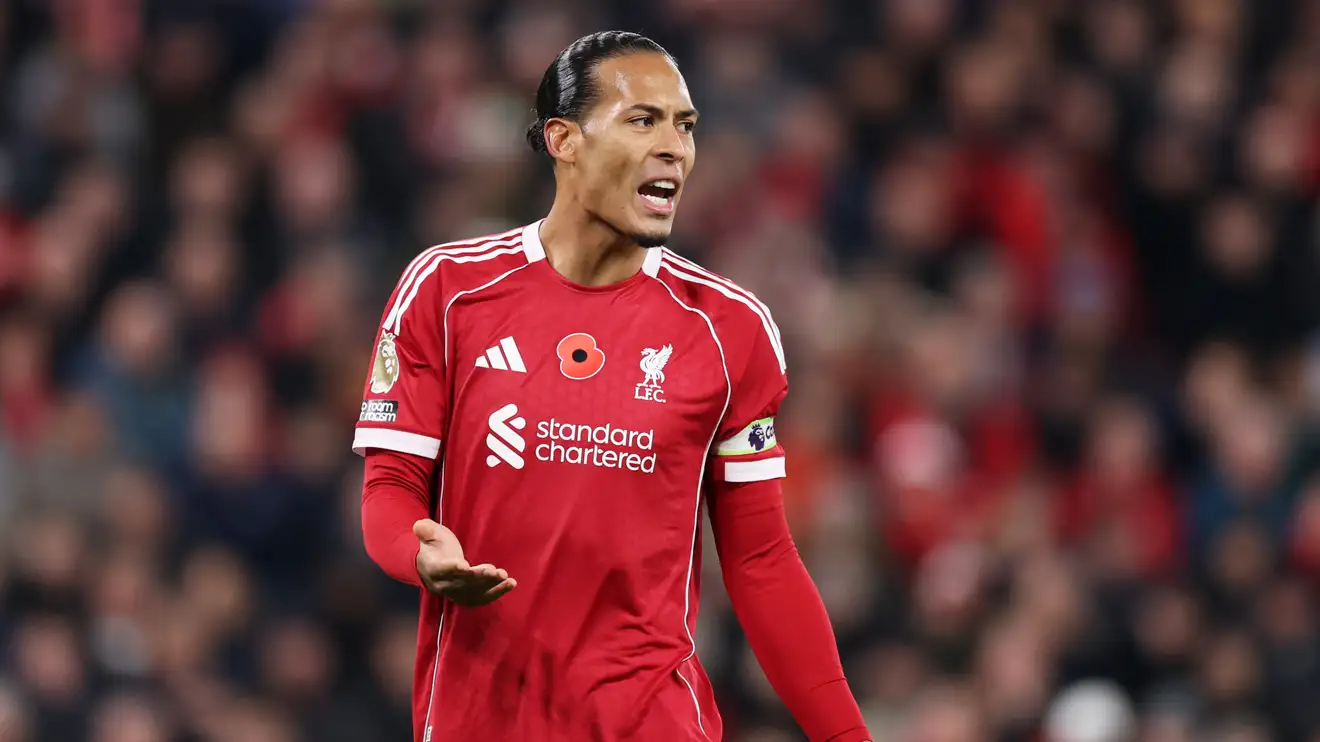 فان دايك يدافع عن نفسه ومحمد صلاح: روني كسول.. وانتقاده لا يؤلمني !!